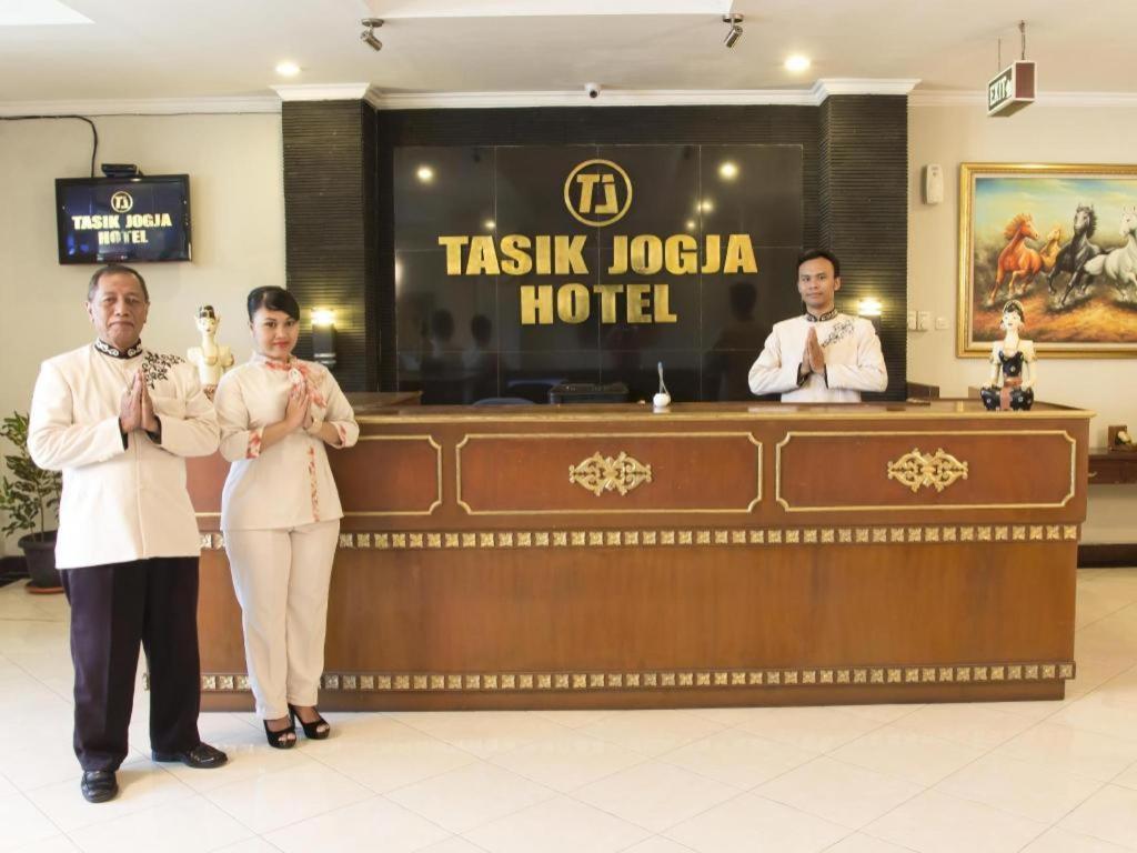 Tasik Jogja Hotel Yogyakarta Exterior foto